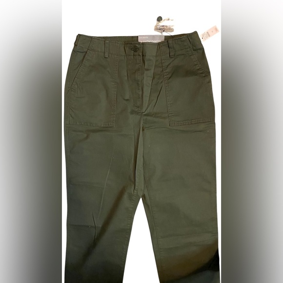 TALBOTS High waisted patch pocket Cropped Pants Size 12 NWT! - Picture 5 of 7